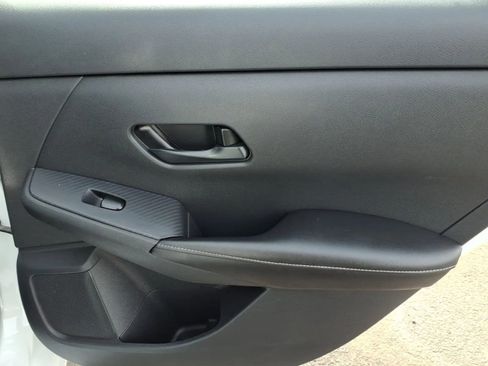 Used 2024 Nissan Sentra SV image 14