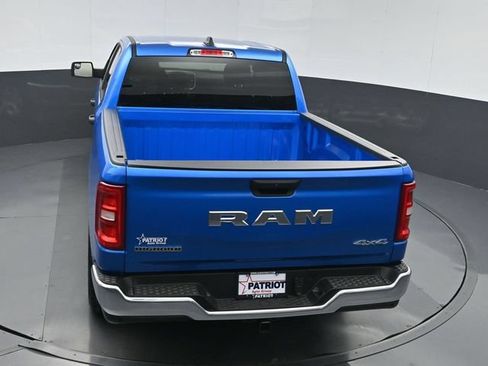 New 2026 RAM 1500 4x4 Crew Cab image 32