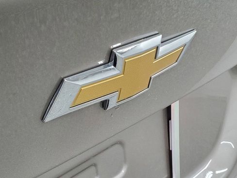 Used 2022 Chevrolet Malibu LS image 22