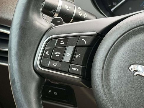 Used 2017 Jaguar F-PACE Prestige AWD/4WD image 19