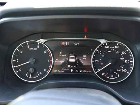 Used 2026 Nissan Rogue SV FWD image 13