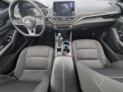 Used 2023 Nissan Altima 2.5 SV image 29
