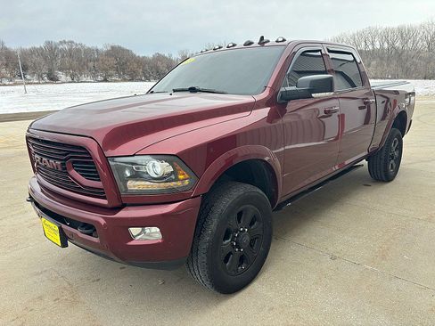 Used 2018 RAM 2500 Laramie w/ Sport Appearance Group AWD/4WD image 8