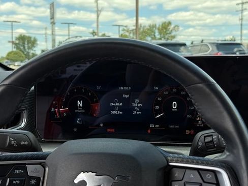 Used 2025 Ford Mustang GT Premium RWD image 12