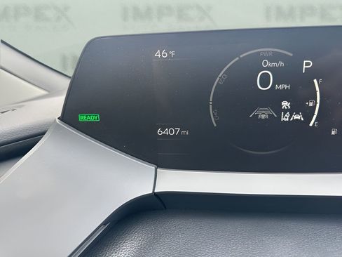 Used 2025 Toyota Prius XLE image 23