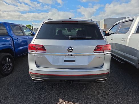 Used 2022 Volkswagen Atlas SE AWD/4WD image 4