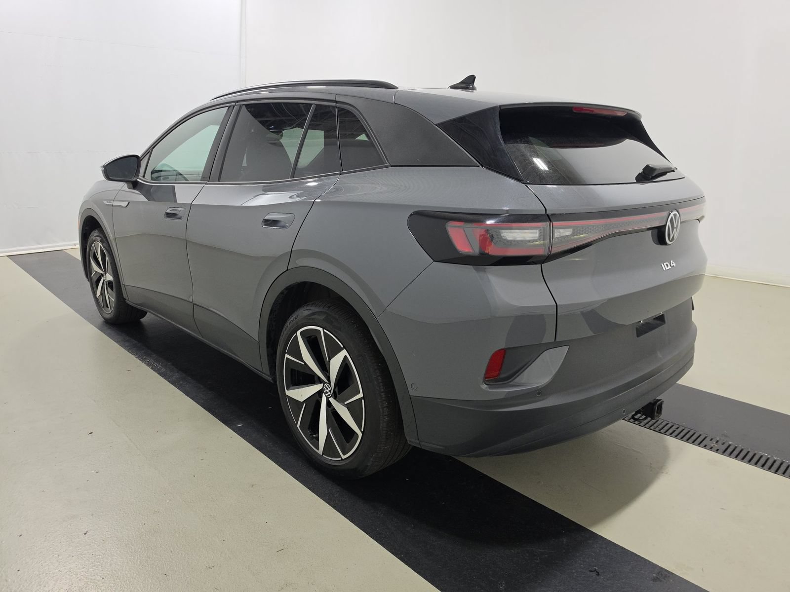 Used 2023 Volkswagen ID.4 Pro S AWD/4WD image 21