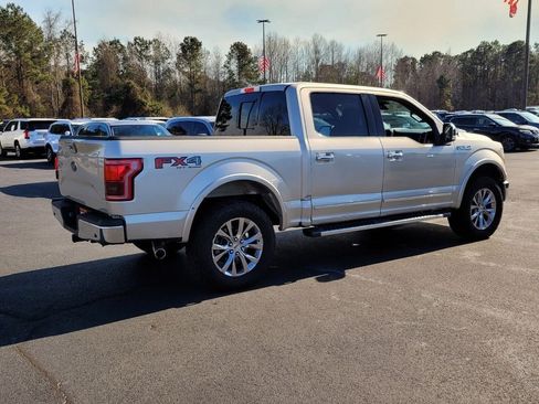 Used 2017 Ford F150 Lariat w/ Equipment Group 502A Luxury AWD/4WD image 10