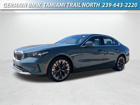 New 2025 BMW 530i image 1