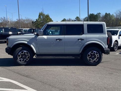 New 2026 Ford Bronco Outer Banks image 6