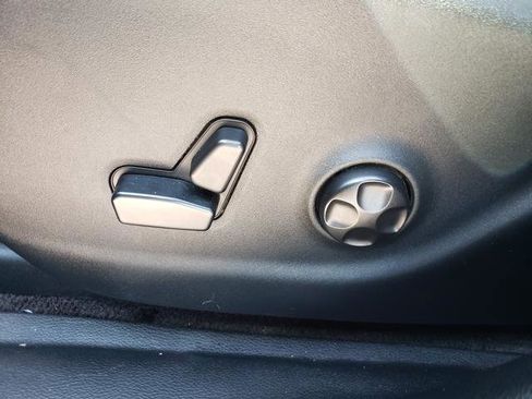 Used 2018 Jeep Cherokee Trailhawk image 20