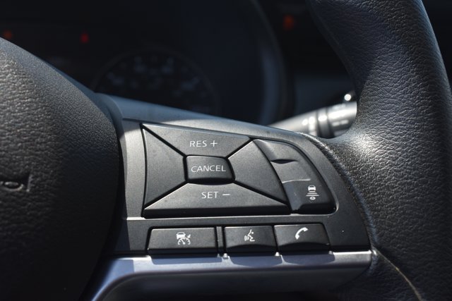 Used 2023 Nissan Kicks SV FWD image 21