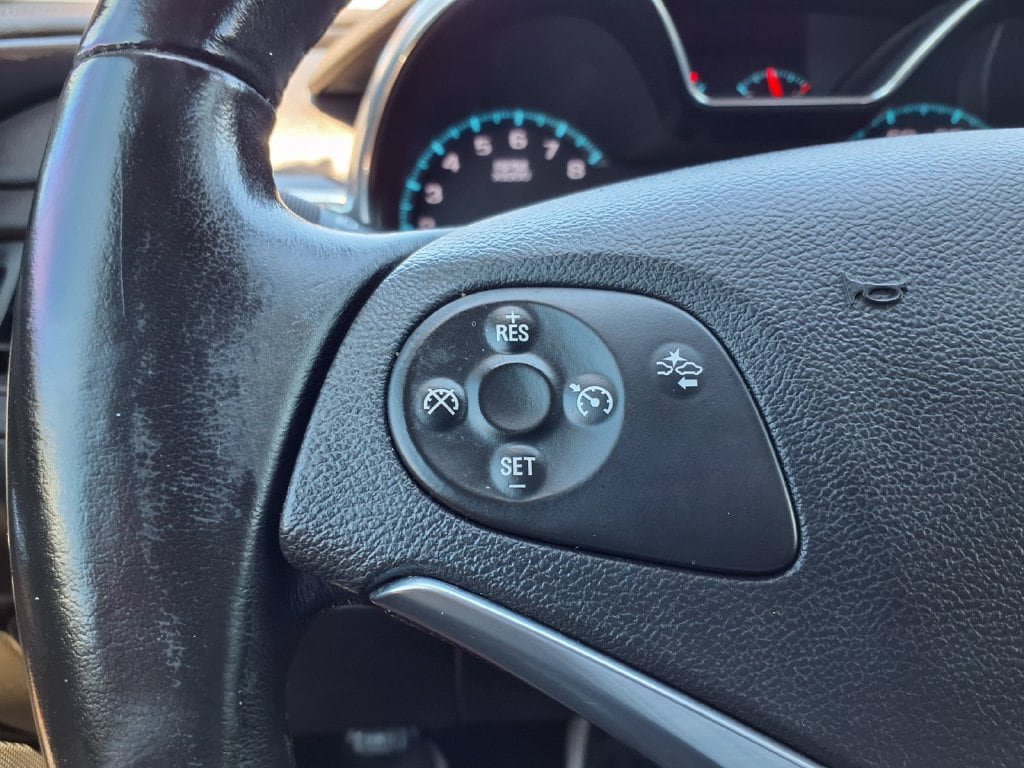 Used 2015 Chevrolet Impala LTZ FWD image 29