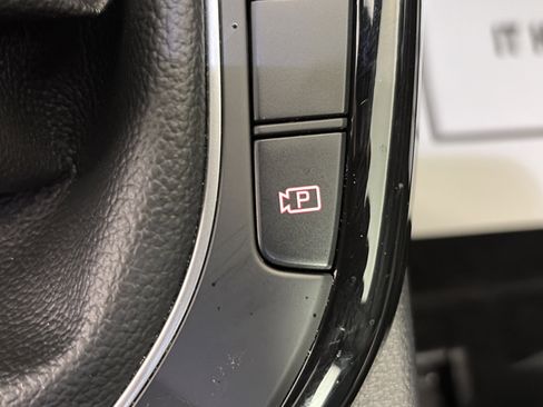 Used 2024 Kia Forte GT FWD image 28