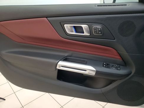 Used 2024 Ford Mustang GT Premium image 16