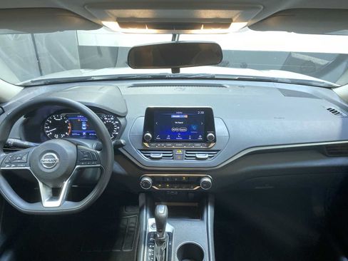 Used 2020 Nissan Altima 2.5 S AWD/4WD image 10