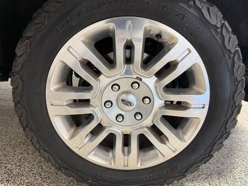 Used 2013 Ford F150 Platinum image 26
