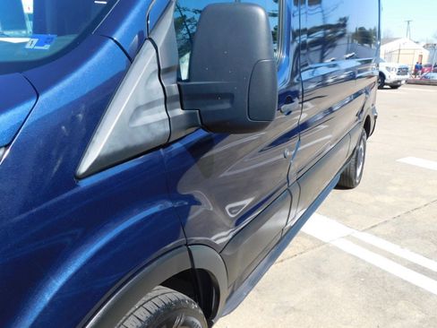 Used 2019 Ford Transit 250 148 Medium Roof image 10