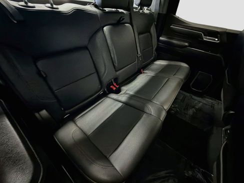 Used 2025 GMC Sierra 1500 SLT RWD image 14