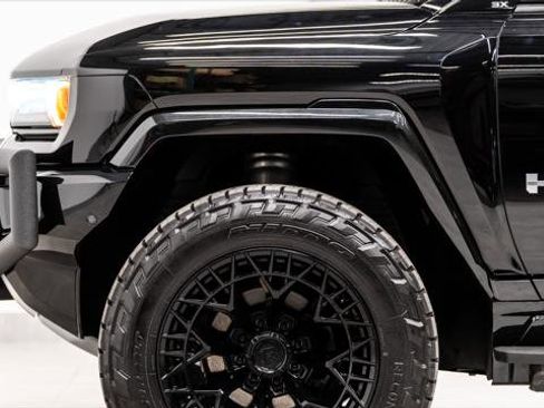 Used 2024 GMC Hummer EV 3X w/ Extreme Off-Road Package AWD/4WD image 44