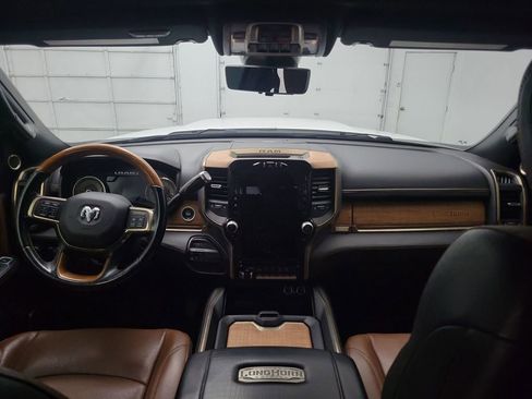 Used 2022 RAM 3500 Limited image 11