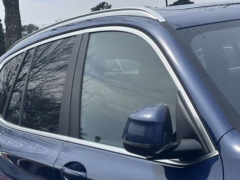 Used 2022 BMW X3 xDrive30i image 3