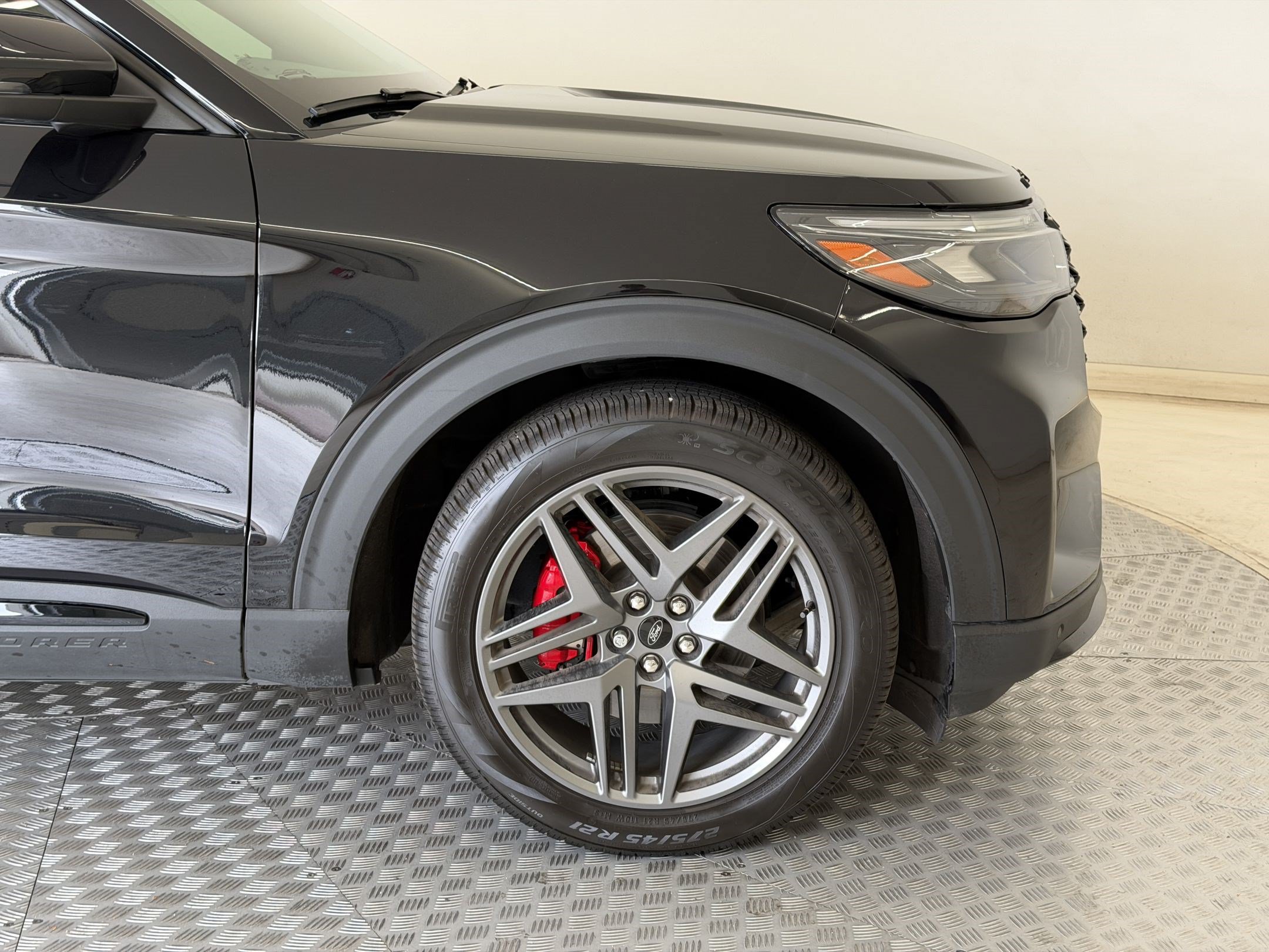 Used 2026 Ford Explorer ST w/ Sun And Sound Package AWD/4WD image 13