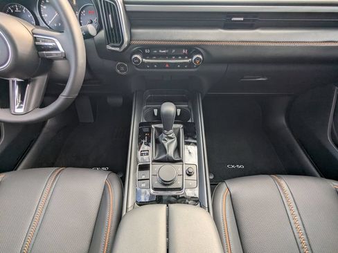 Used 2025 MAZDA CX-50 AWD 2.5 S w/ Weather Package image 24
