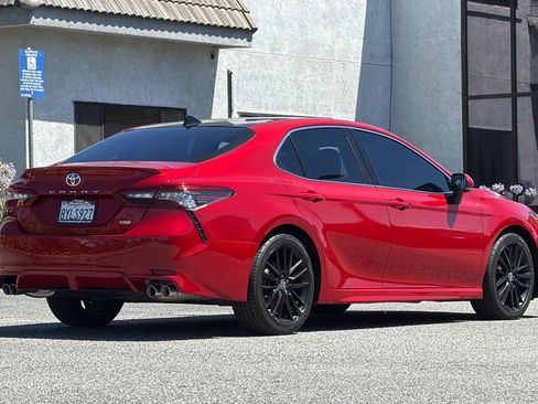 Used 2021 Toyota Camry XSE FWD image 5