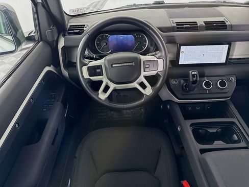 Used 2023 Land Rover Defender 110 image 22