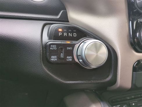 Certified 2019 RAM 1500 Laramie image 31