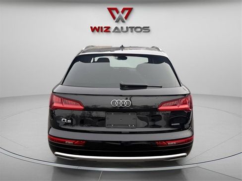 Used 2019 Audi Q5 2.0T Premium w/ Convenience Package image 6