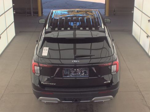 Used 2025 Ford Explorer Platinum w/ LUX Leather Package image 5