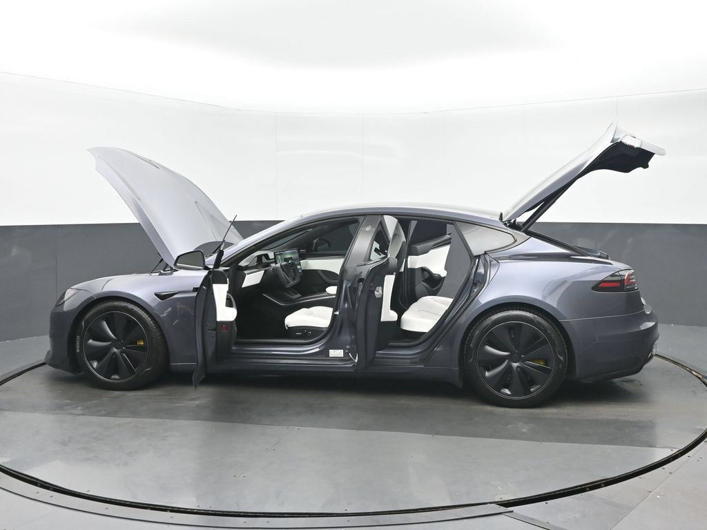 Used 2023 Tesla Model S Plaid AWD/4WD image 39