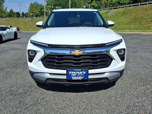 Used 2025 Chevrolet TrailBlazer LT AWD/4WD image 10