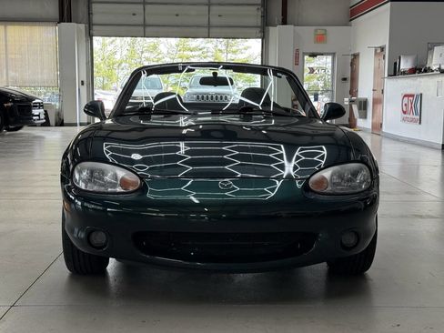Used 2000 MAZDA MX-5 Miata image 11