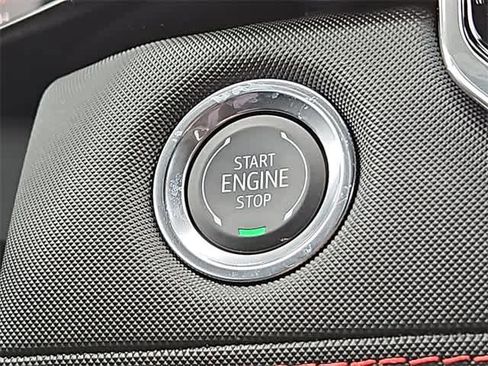 New 2025 Chevrolet Colorado Z71 image 18