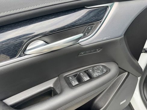 Certified 2023 Cadillac XT5 Premium Luxury FWD image 26