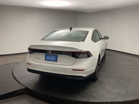 New 2025 Honda Accord SE image 7