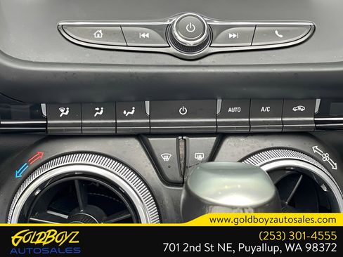 Used 2022 Chevrolet Camaro LT image 31