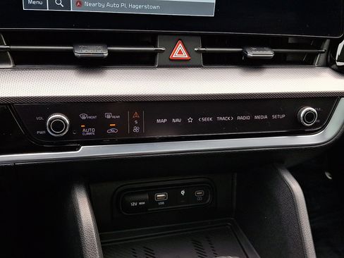 Certified 2024 Kia Sportage SX FWD image 16