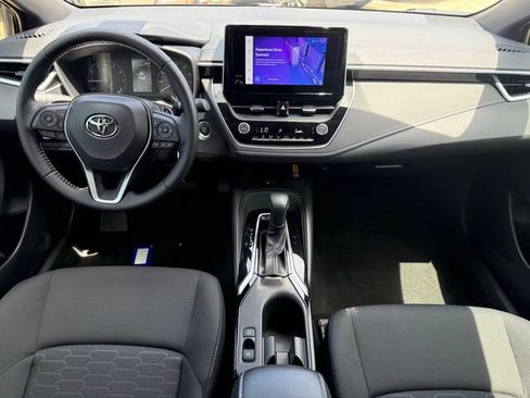 Used 2026 Toyota Corolla SE FWD image 24
