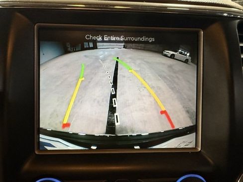 Used 2015 Jeep Grand Cherokee Summit image 11