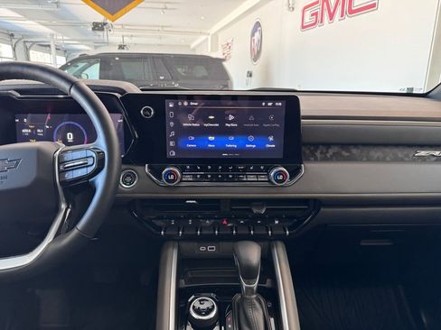 Certified 2025 Chevrolet Colorado ZR2 AWD/4WD image 19