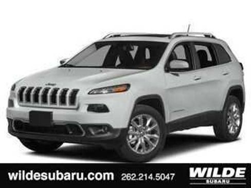 Used 2018 Jeep Cherokee Limited AWD/4WD image 1