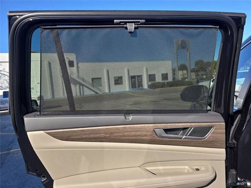 New 2026 Volkswagen Atlas SEL image 15