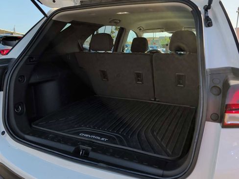 Used 2022 Chevrolet Equinox LT image 19