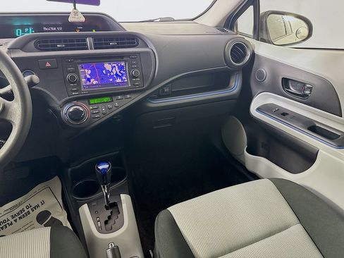 Used 2013 Toyota Prius C Three FWD image 26