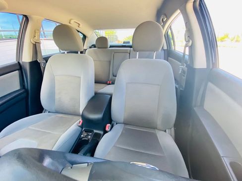 Used 2010 Nissan Sentra 2.0 S image 9