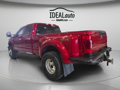 Used 2021 Ford F350 Platinum AWD/4WD image 4